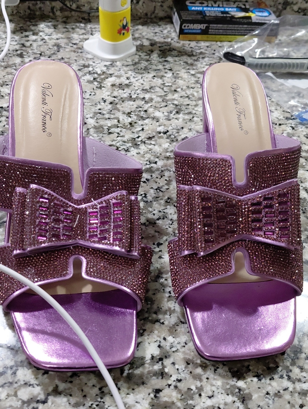 Valenti Franco Lavender Crystal Bow Slide Sandle Size 9 3inches